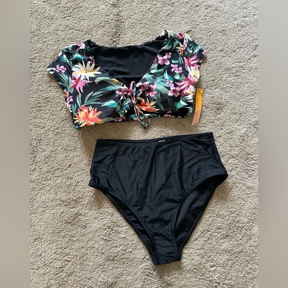 Womens Mstuming two piece bikini swimsuit set M nwt - Picture 1 of 6